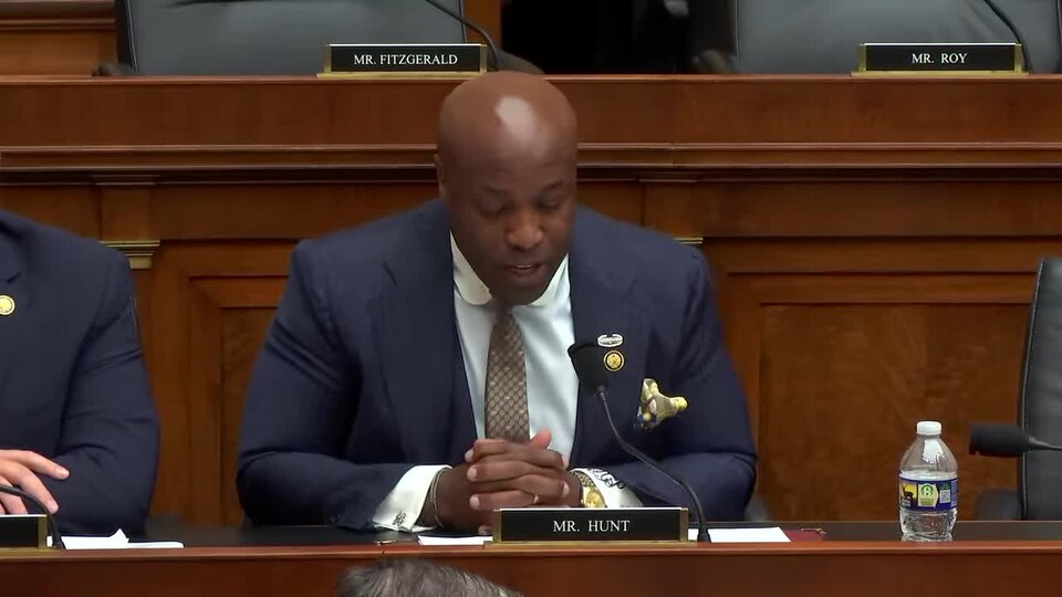 Patel Says — Senator Wesley Hunt Questions FBI Director Kash Patel - September 17, 2025